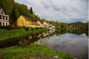 Fotoschlumpfs in einer der kleinsten Stdte Deutschland. Ziegenrck.